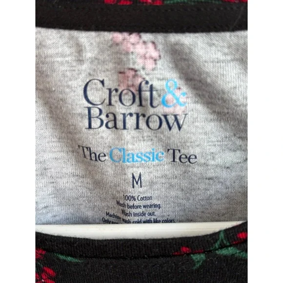 Women's Size Medium Christmas Long Sleeve - Picture 3 of 3